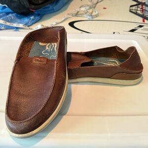 Men’s Olukai slip on dress shoes brown leather